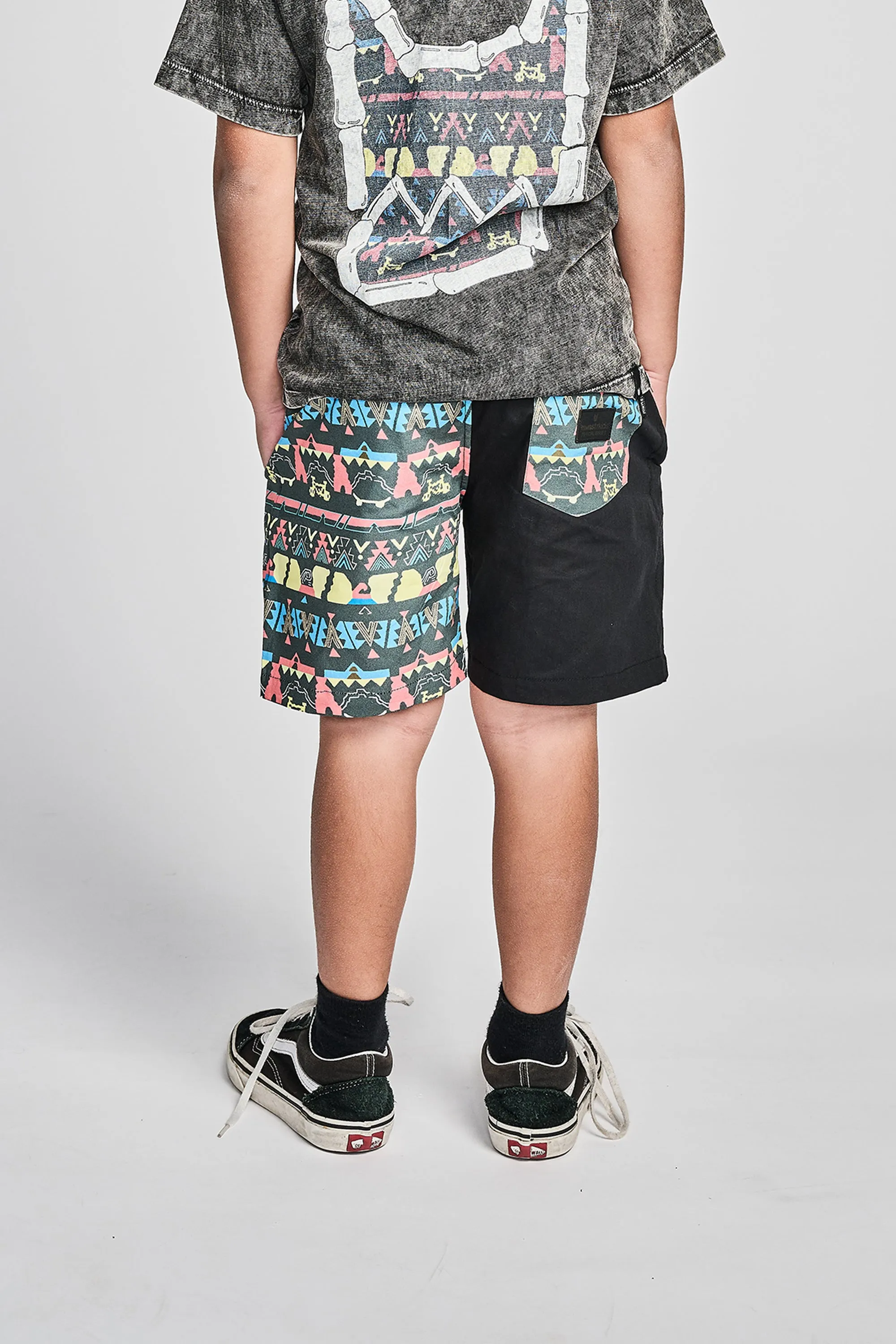 TRIBE SHORT